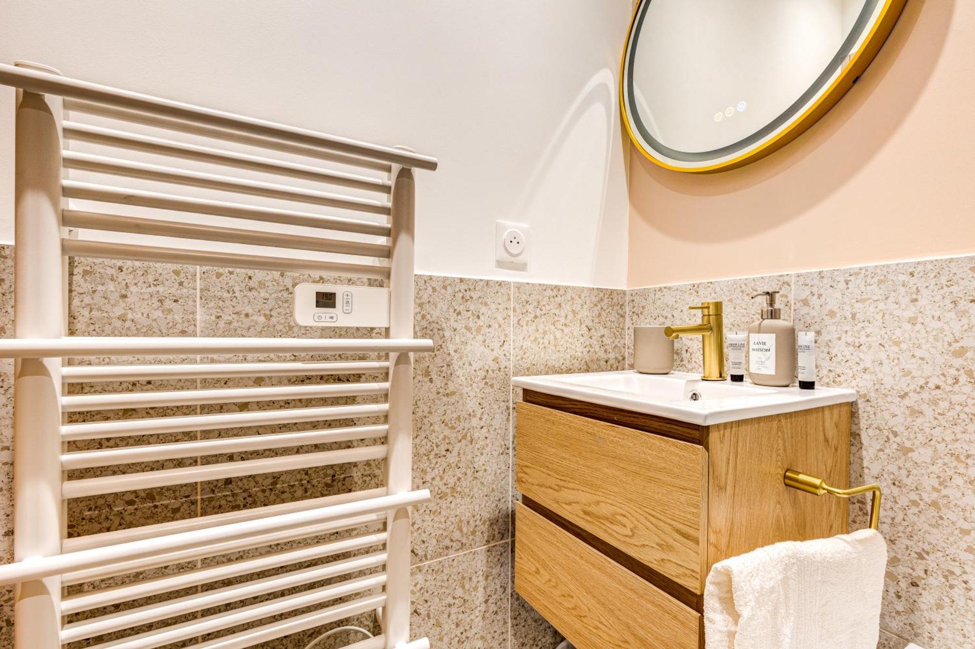 Lavie Maison Duo Seaside Hot Tub * Nizza