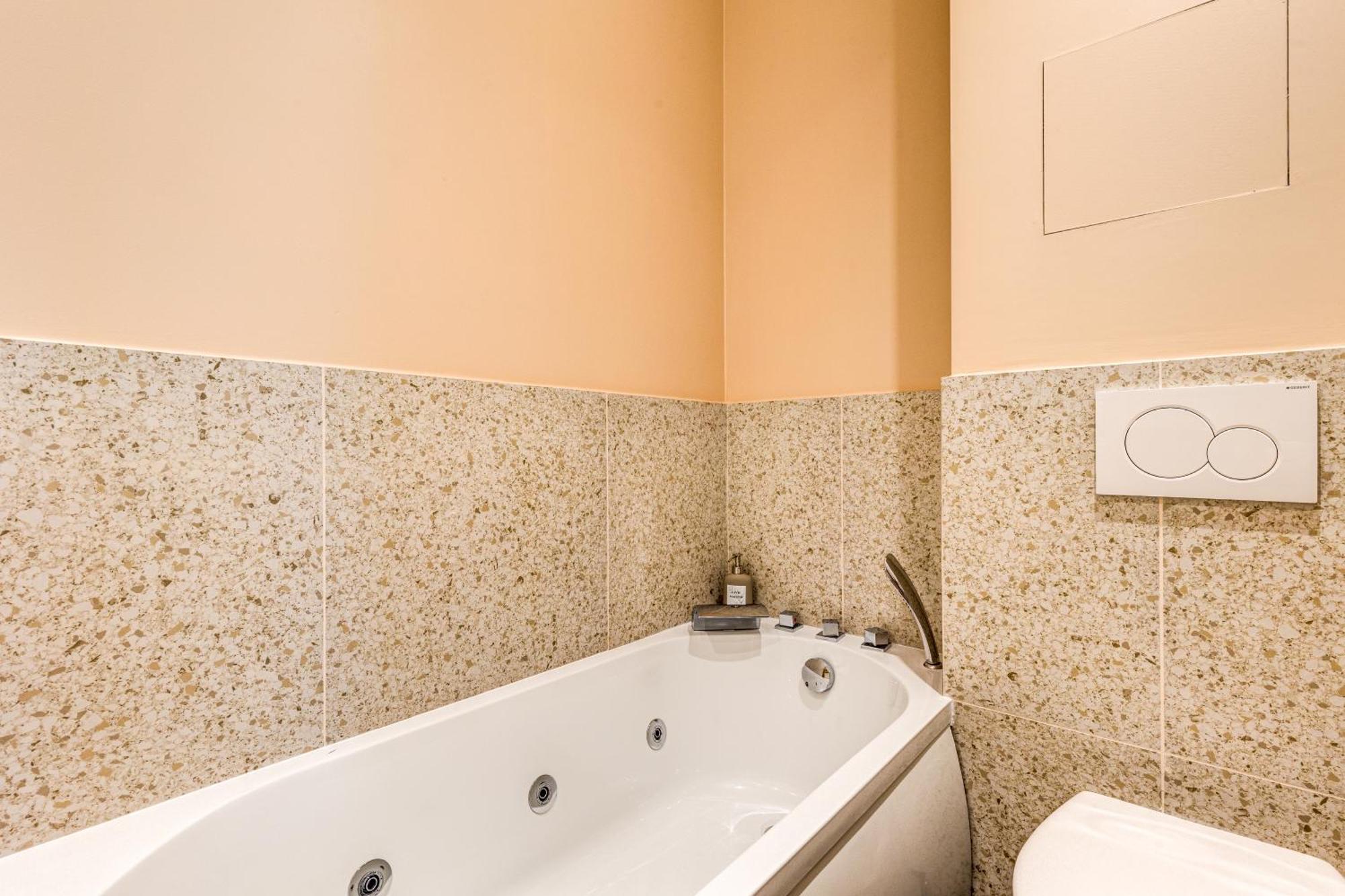Appartamento Lavie Maison Duo Seaside Hot Tub Nizza